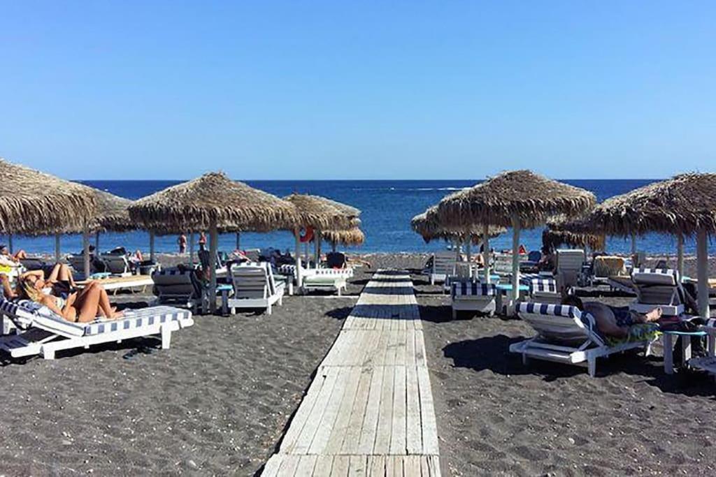 Perissa Beachfront Rooms Exterior foto